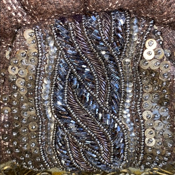 Ladies clutch and cosmetic bag duo - Picture 11 of 16